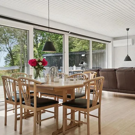3 Bedroom Lovely In Hurup Thy Casa vacanze *